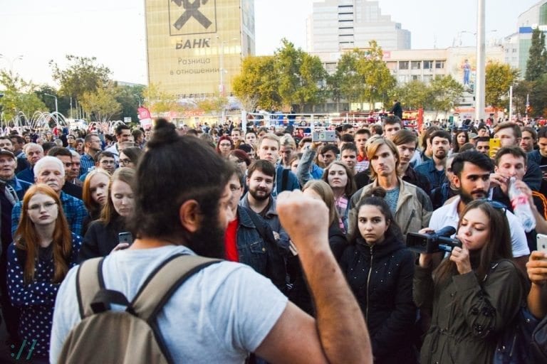 Фоторепортаж с несогласованного митинга в поддержку Алексея Навального в Краснодаре