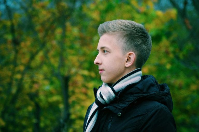 Волонтера штаба Навального в Майкопе продержали ночь в ОВД и приговорили к штрафу за репост