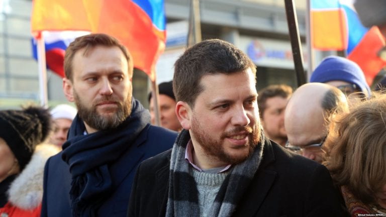 Алексей Навальный и Леонид Волков задержаны