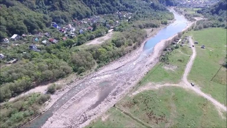 В Сочи возбуждено дело из-за гибели двух унесенных рекой детей