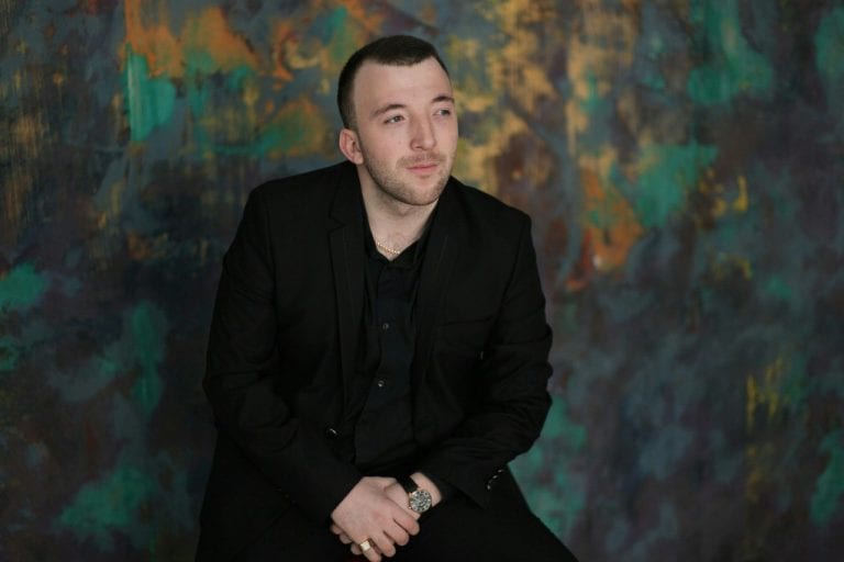 В Сочи арестовали блогера, обвинённого в вымогательстве денег у предпринимателя