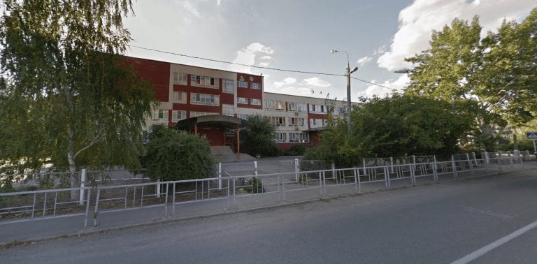 В Краснодаре группа школьниц избила сверстниц