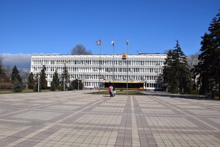 Сотрудник администрации Новороссийска попался на взятке