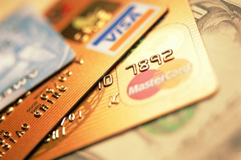 В России объем просроченных долгов по ипотеке вырос на 12%