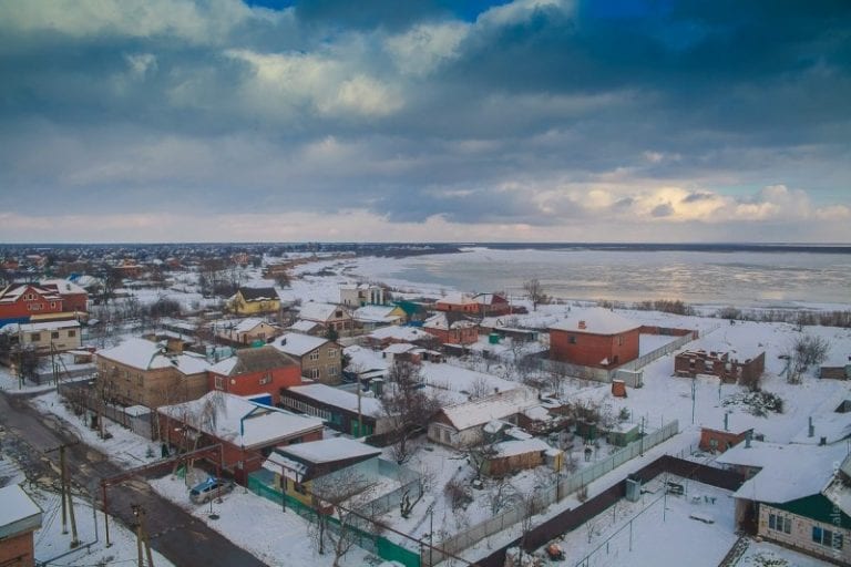 Грузовикам запретили въезд в станицу Старокорсунскую