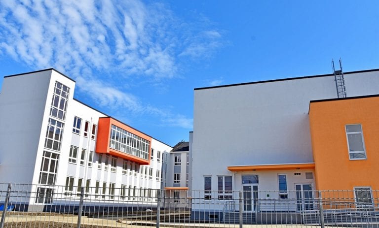 В Славянске-на-Кубани построили филиал школы на 825 мест