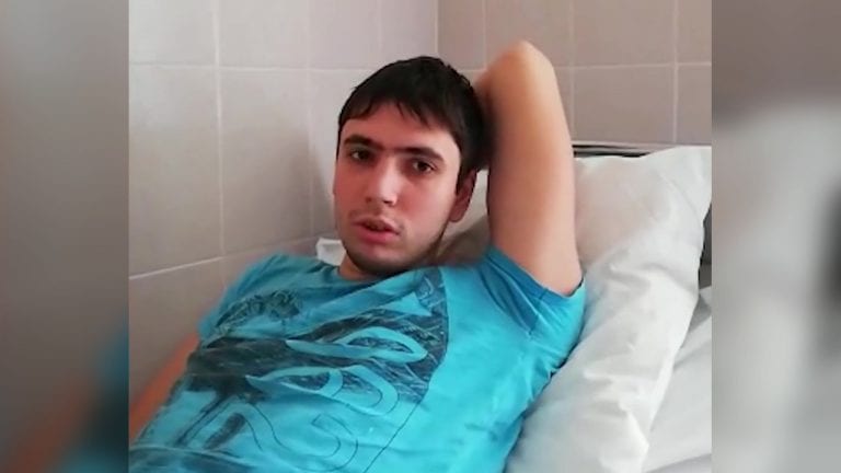 В Краснодаре осудили полицейских, сломавших ногу задержанному