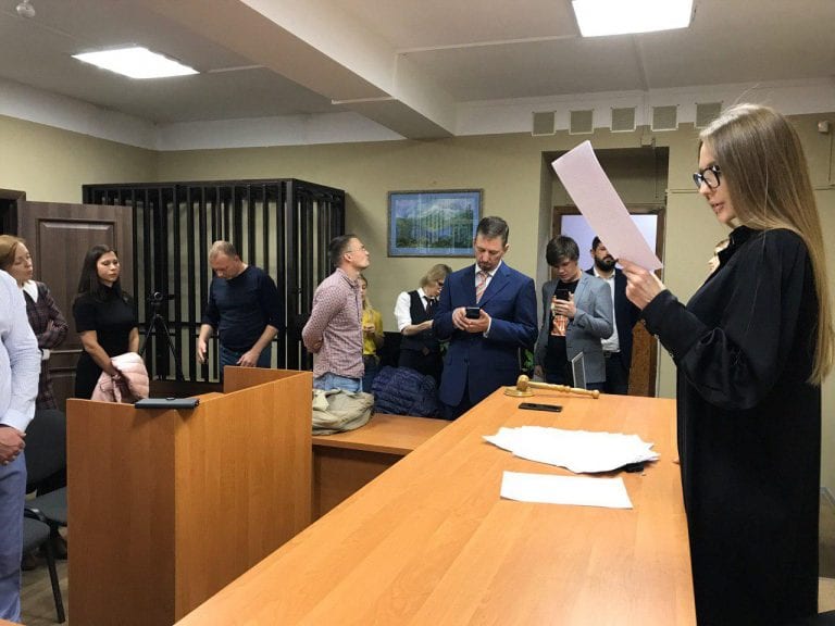 Адвоката Михаила Беньяша оштрафовали на 30 тысяч рублей по делу о нападении на полицейских