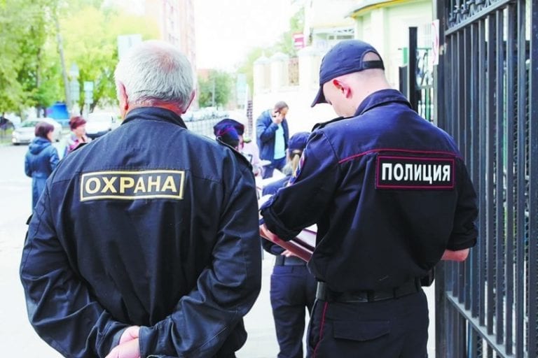 В Краснодаре усилили меры безопасности в учреждениях культуры и торговых центрах