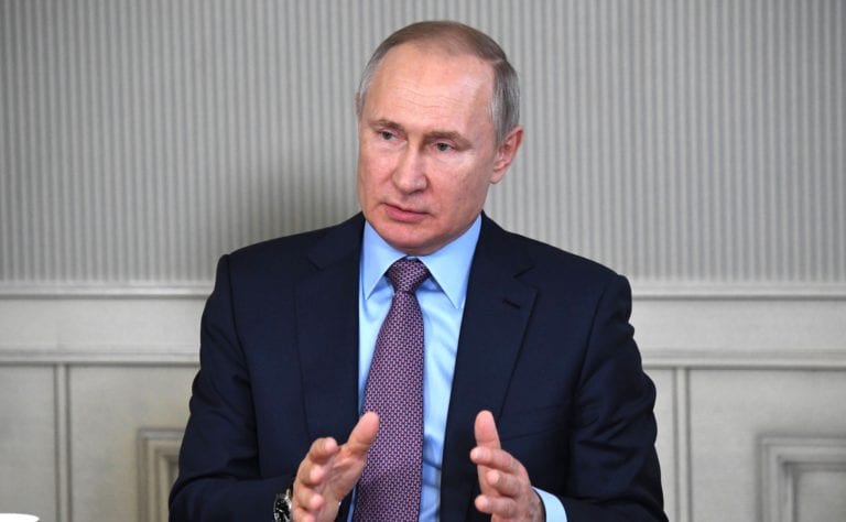 Путин поручил обеспечить создание объектов утилизации ТКО на Кубани
