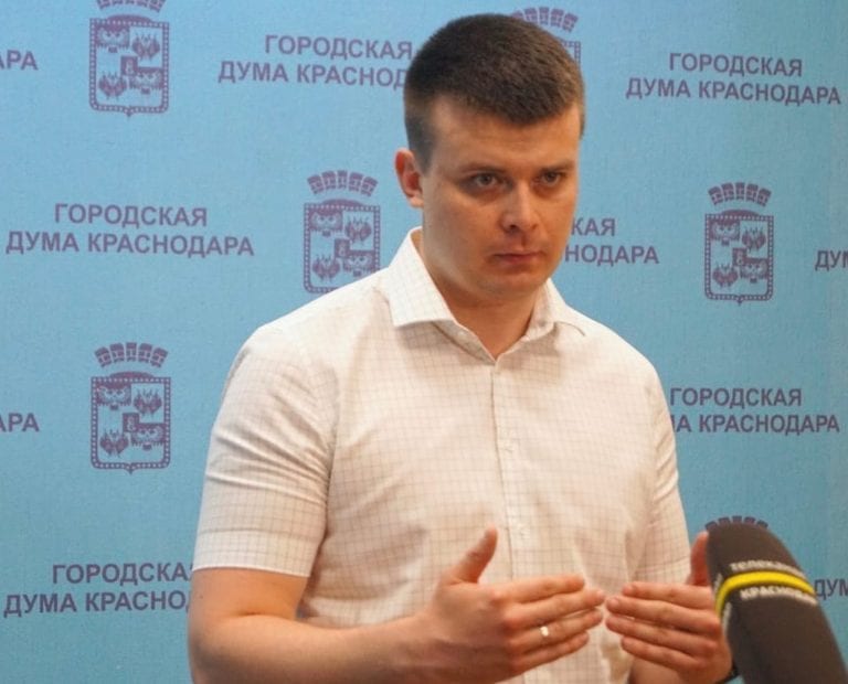 На Кубани суд отменил общественнику штраф за клевету в отношении депутата