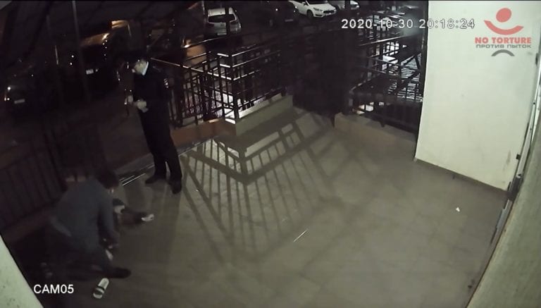 Полицейские избивали краснодарца, заставляя признаться в краже
