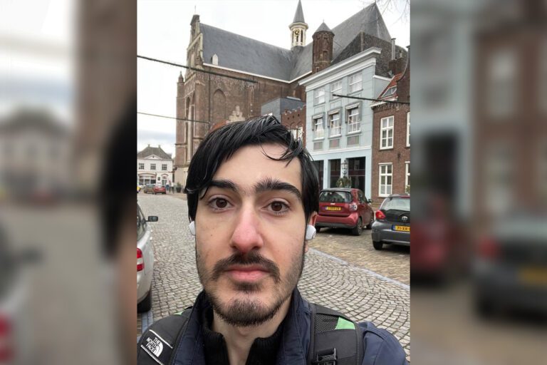 Политактивист Рональд Айрапетян сообщил о вынужденной эмиграции
