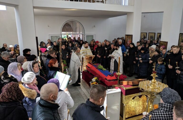 В Горячем Ключе школьников снимают с уроков для присутствия на похоронах погибших в Украине военных
