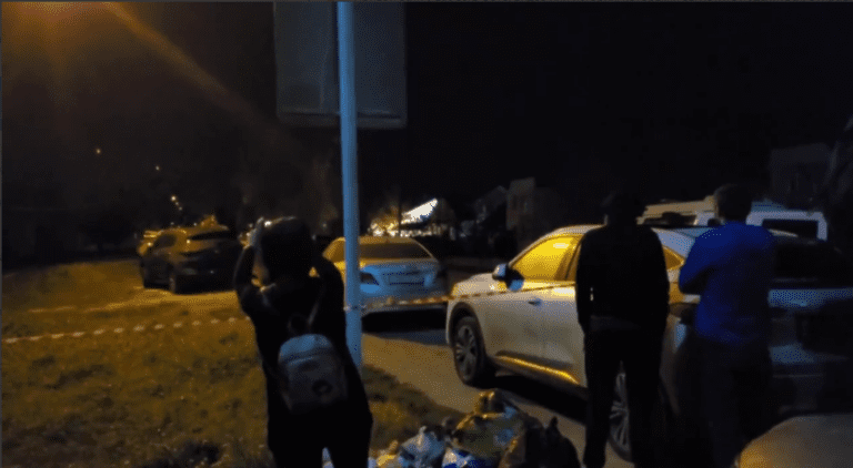 В Анапе местный житель бросился с ножом на полицейских, а после устроил перестрелку