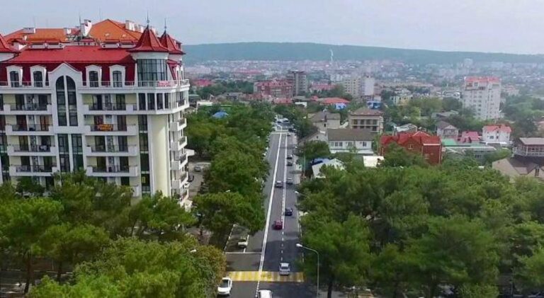 Мэрия Геленджика потратит деньги на переименование главной улицы курорта
