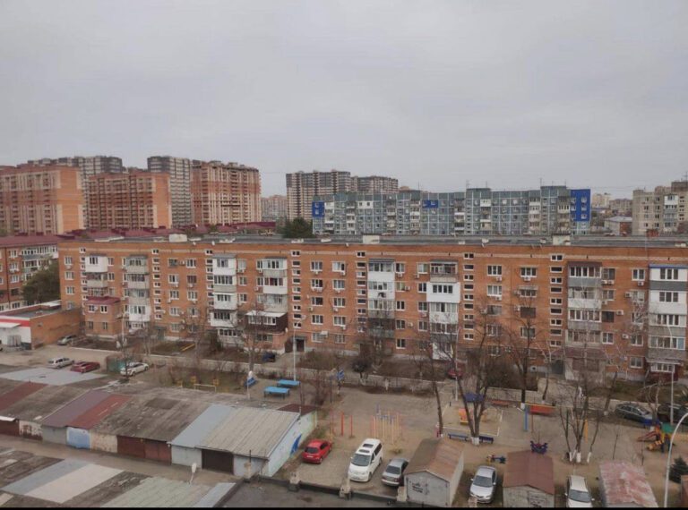 Житель Краснодара взорвал в многоэтажке гранату, привезенную с зоны СВО