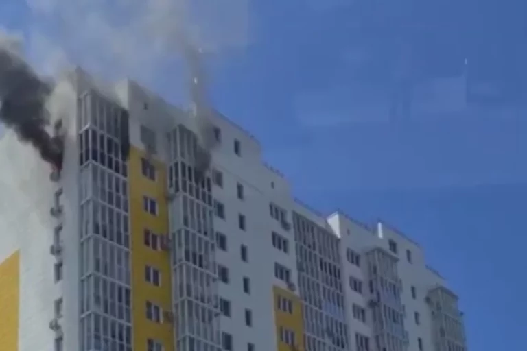 В Анапе задержали подозреваемого в поджоге квартиры