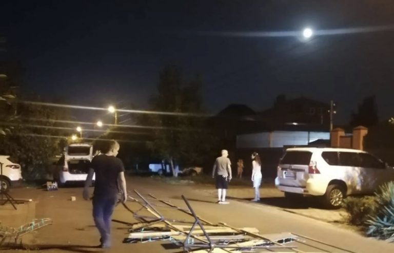 Полиция Краснодара разыскивает мужчину, который открыл стрельбу в ФМР