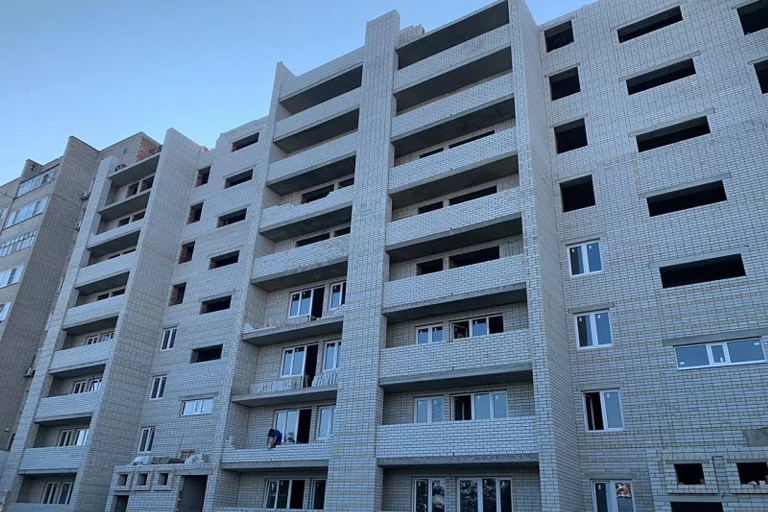 Все пострадавшие от падения самолёта квартиры в Ейске передадут жильцам до 20 декабря