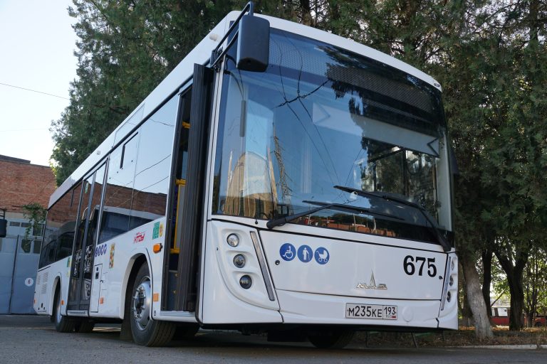 В Краснодаре на маршруты выйдут восемь новых автобусов