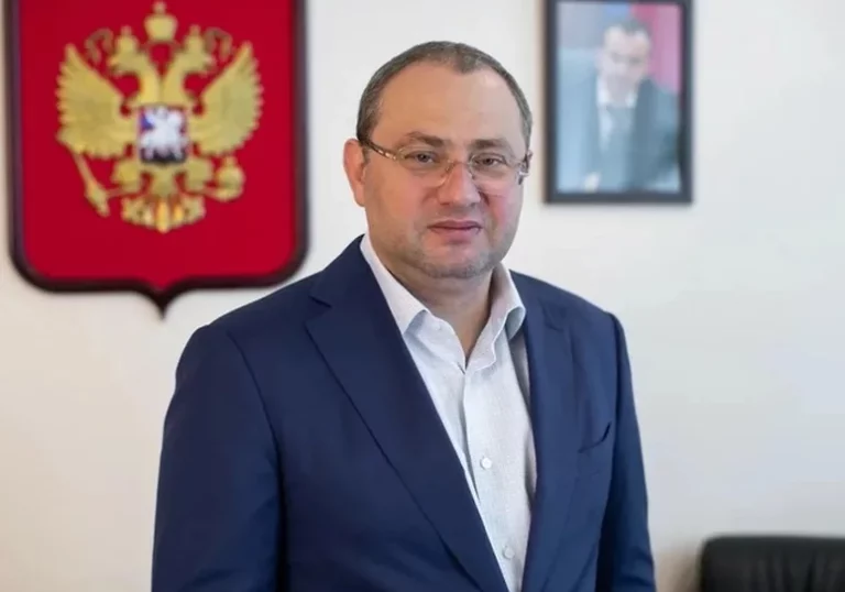 Глава Минздрава Кубани заявил о мошеннических рассылках от его имени
