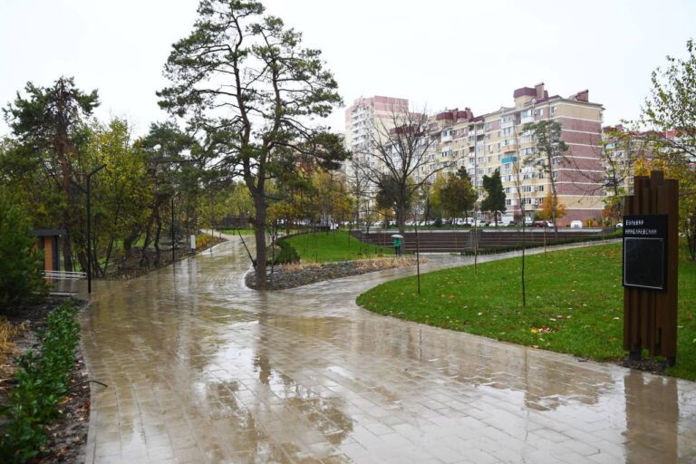 В Краснодаре построили Николаевский бульвар, где дважды переносили сроки открытия