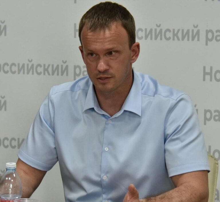 Из мэрии Новороссийска уволили и.о. замглавы по ЖКХ