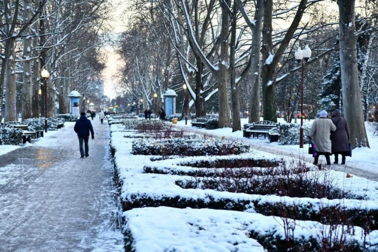 Из-за гололёда в Краснодаре за два дня пострадали 75 человек
