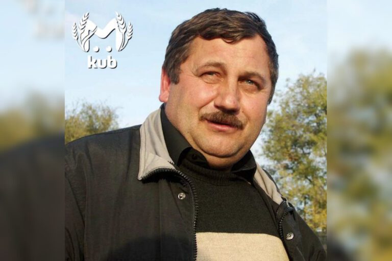 Неизвестные напали на бывшего главу Новопокровского района