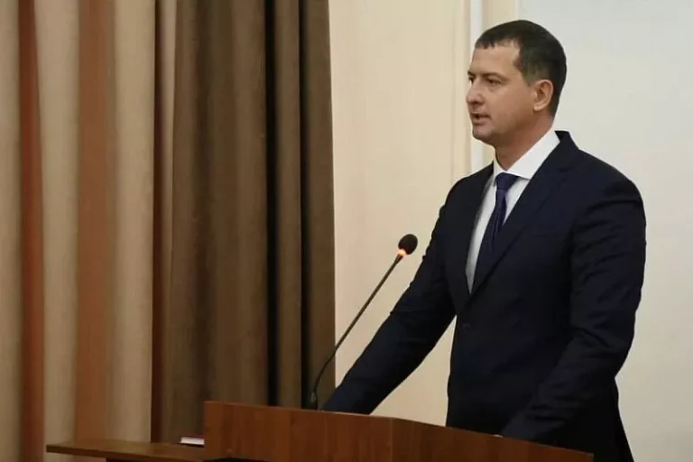 Илья Биушкин официально стал главой Абинского района