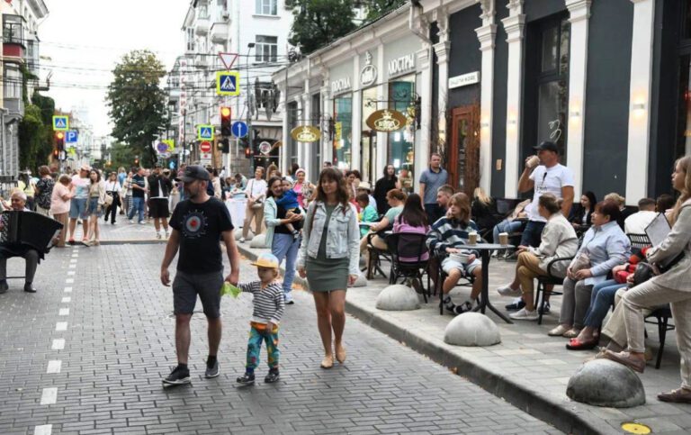 Улица Чапаева в Краснодаре вновь станет пешеходной