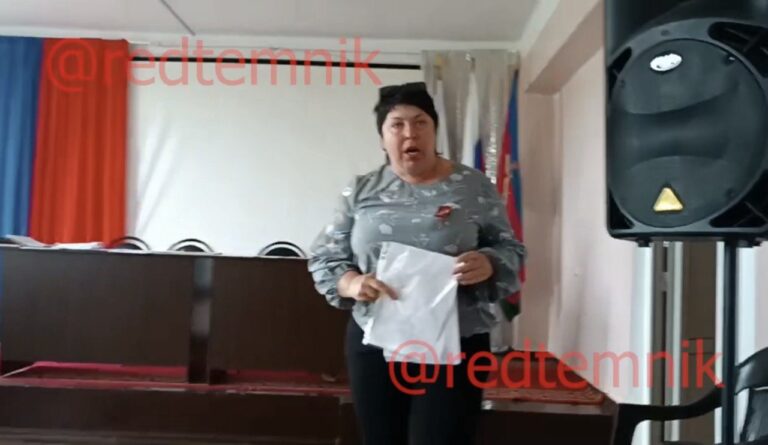 На Кубани проверят депутата, которая ударила активистку