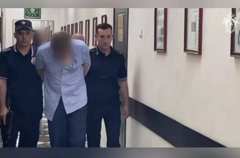 В Краснодаре заключили под стражу закладчика, который выстрелил в полицейского во время задержания