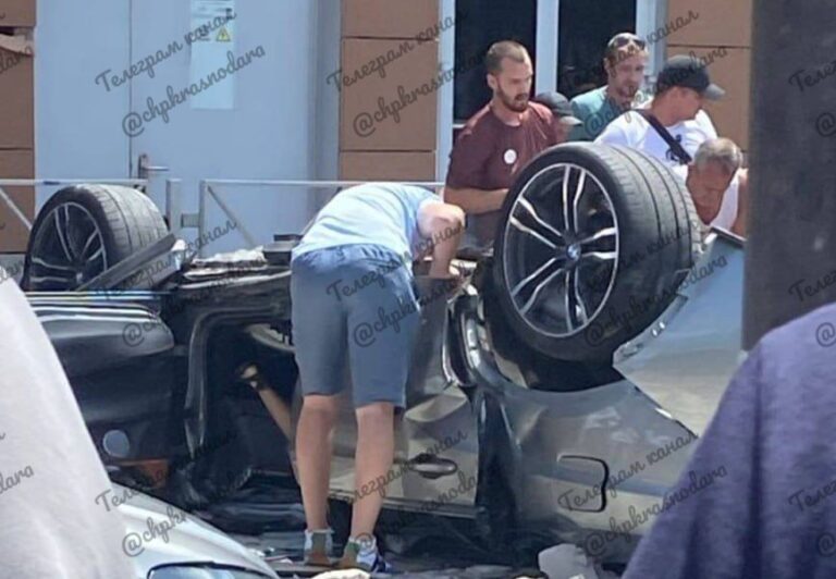 Бастрыкин запросил доклад по делу о падении BMW с парковки в Краснодаре